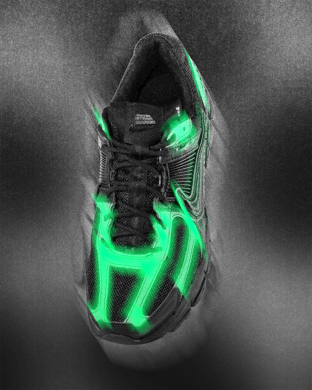 ドーバーストリートマーケット コモンプロジェクト スニーカー US9.5 Nike x Dover Street Market Vomero 5 | DSM Singapore